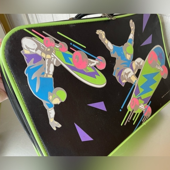 Vintage Sanrio Skateboarding Suitcase 1991 90s Neon Skateboard 1989 80s - Picture 2 of 8